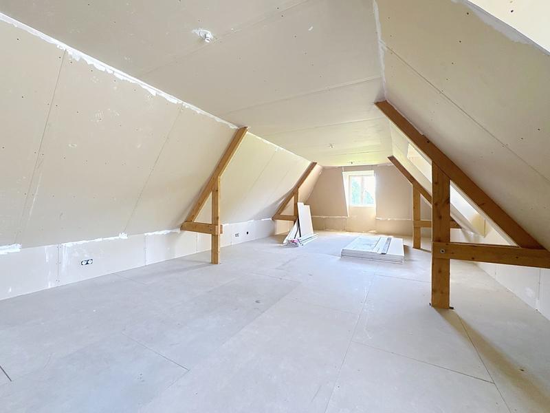 Maison - 300 m² - 10 pièces