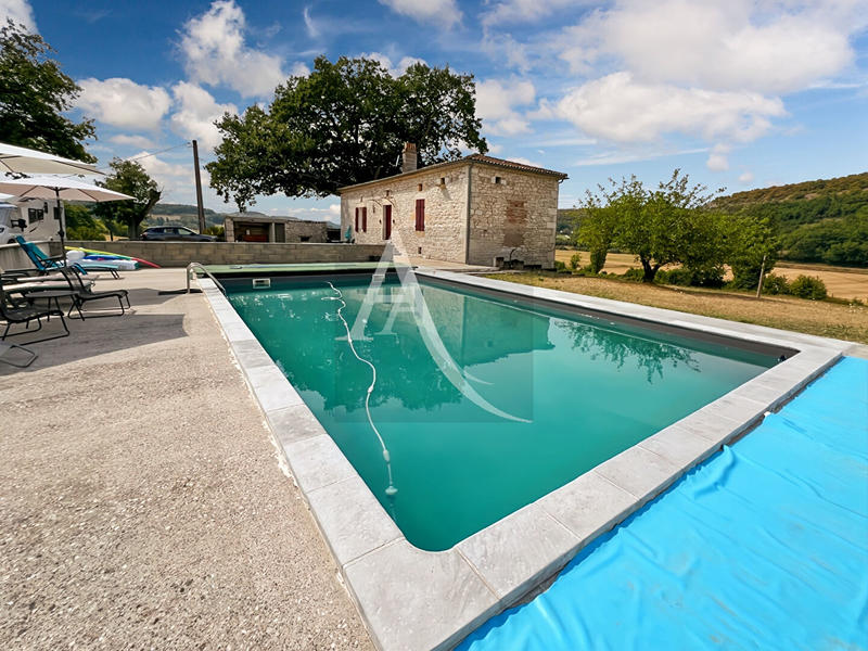 Maison - 145 m² - 7 pièces