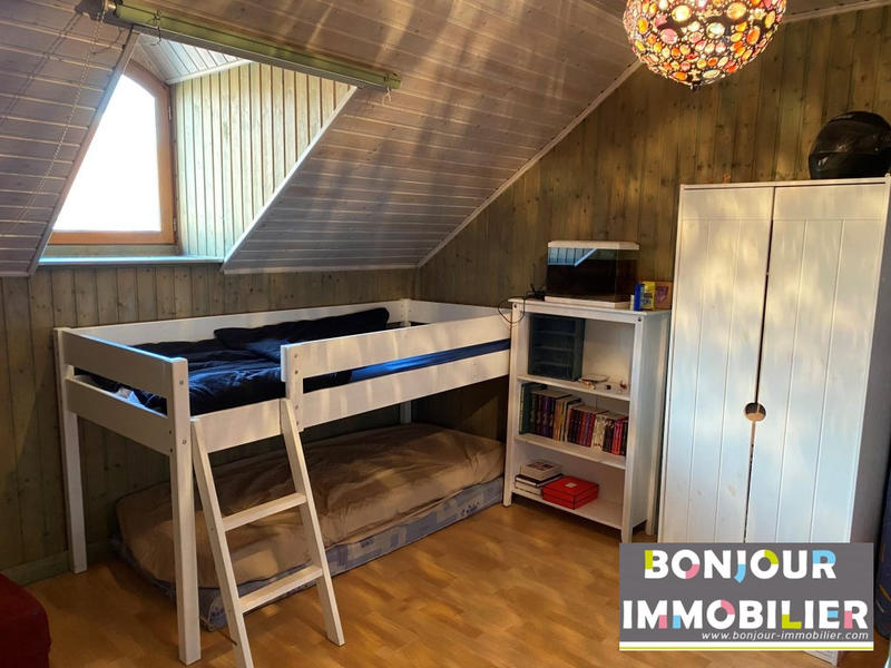 Maison - 84 m² - 5 pièces