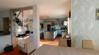 Maison - 195 m² - 10 pièces