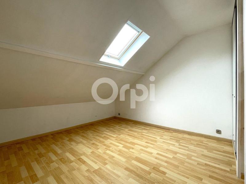 Maison - 89 m² - 6 pièces