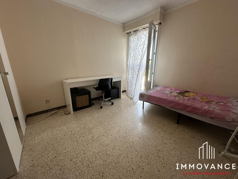 Maison - 99 m² - 5 pièces