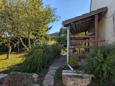 Maison traditionnelle - 71 m² - 4 pièces