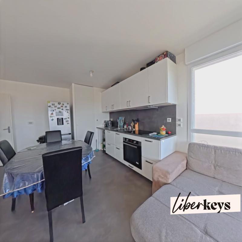 Appartement - 80 m² - 4 pièces