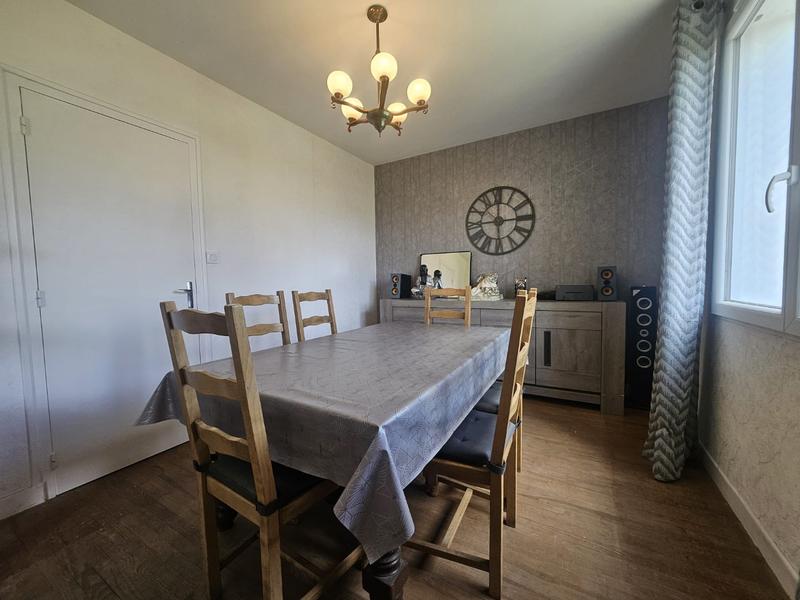 Maison - 115 m² - 6 pièces