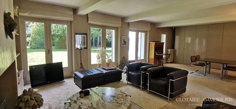 Maison ancienne - 340 m² - 10 pièces