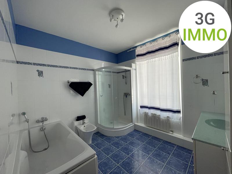 Appartement - 90 m² - 3 pièces