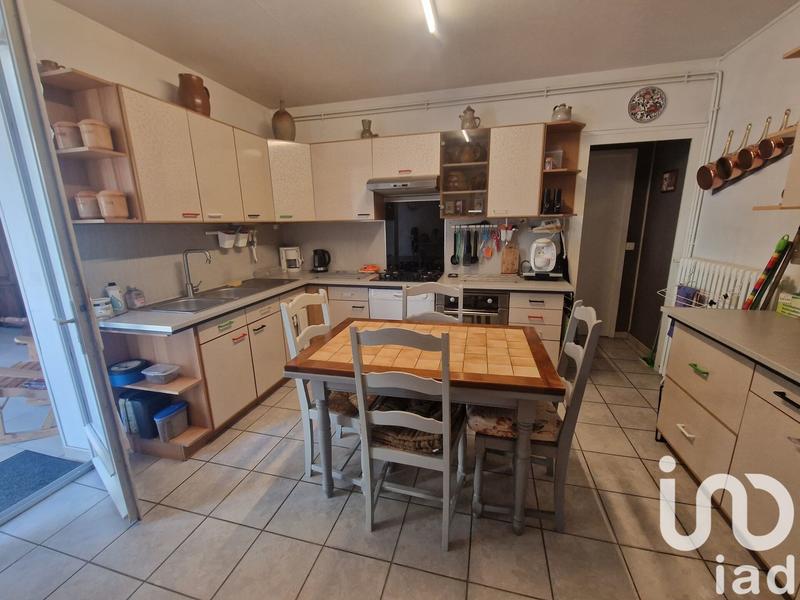 Maison - 141 m² - 7 pièces