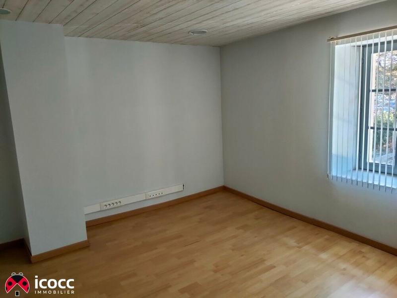 Appartement - 85 m² - 6 pièces