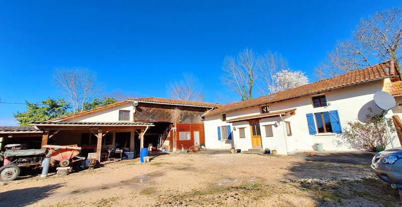 Maison - 190 m² - 7 pièces