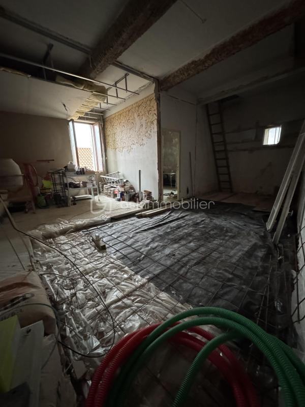 Maison de ville - 110 m² - 1 pièce