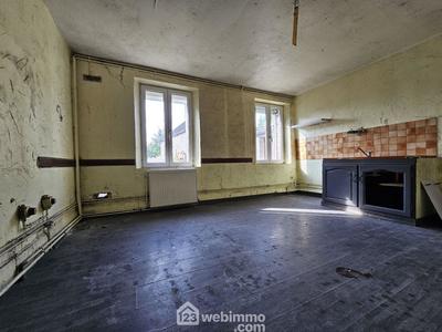 Maison - 95 m² - 4 pièces