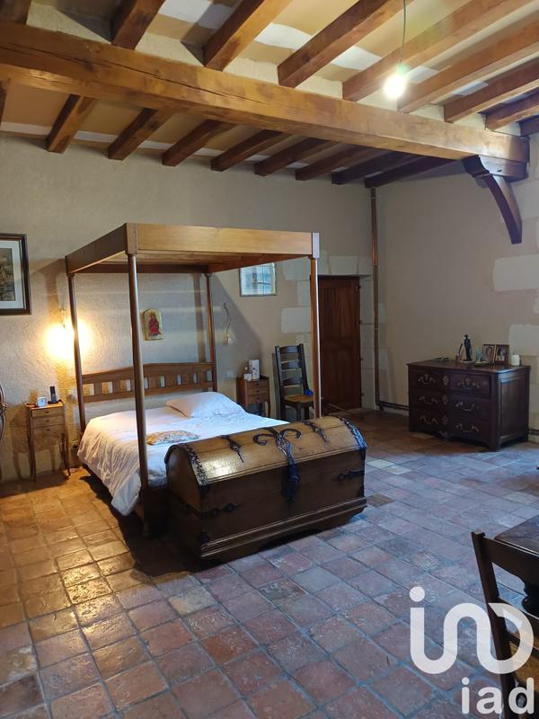 Maison - 256 m² - 11 pièces