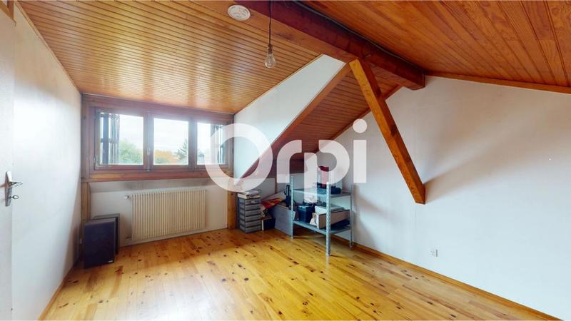 Maison - 93 m² - 4 pièces