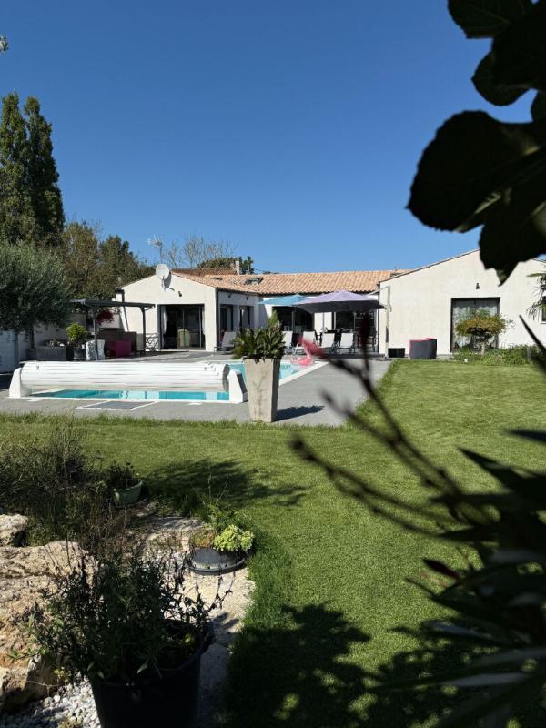 Maison - 196 m² - 6 pièces