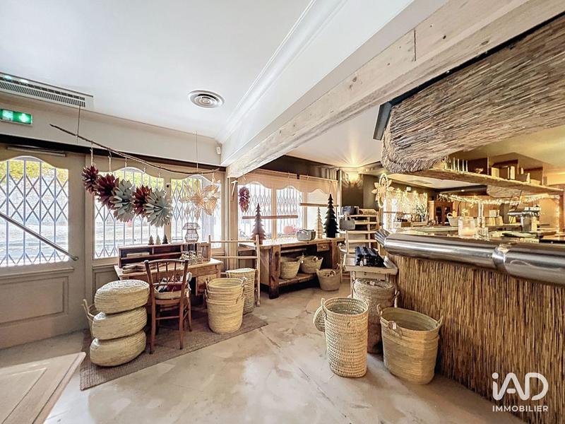 Local commercial - 1 264 m²