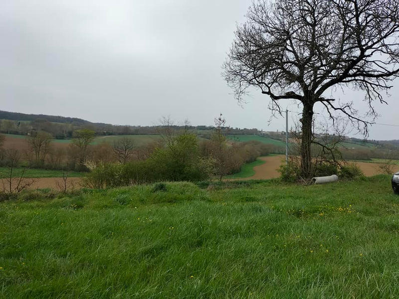 Terrain constructible - 3 495 m²