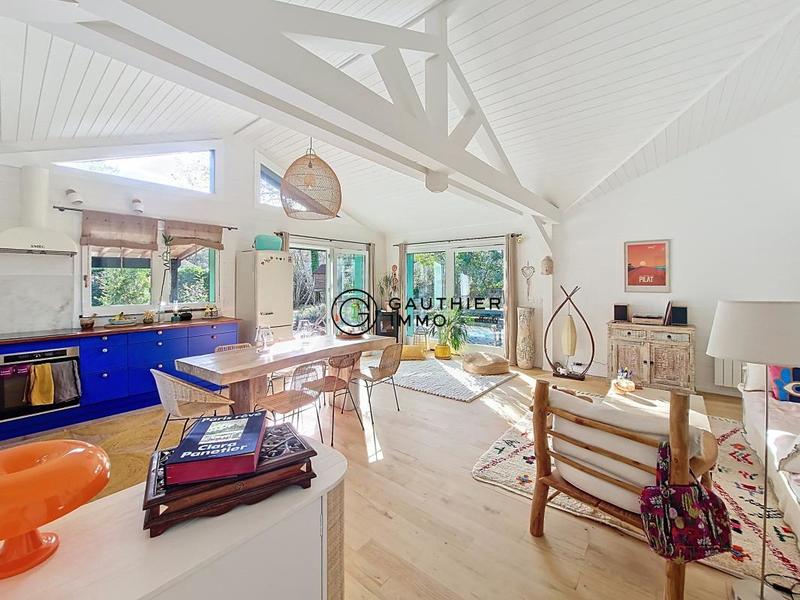 Maison - 105 m² - 5 pièces