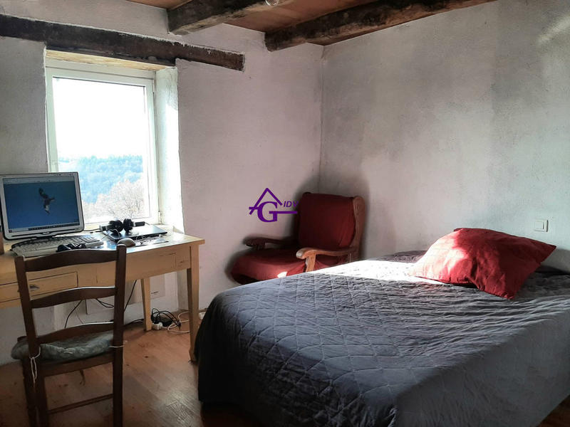 Maison ancienne - 90 m² - 5 pièces