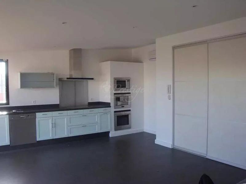 Appartement - 174 m² - 6 pièces