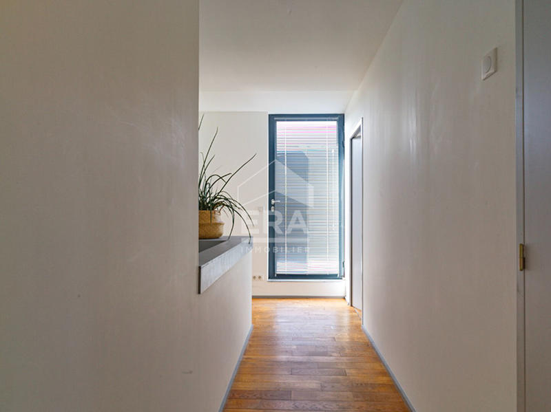 Villa - 250 m² - 7 pièces