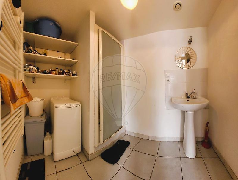 Immeuble - 303 m² - 15 pièces