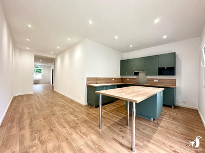 Maison - 145 m² - 5 pièces