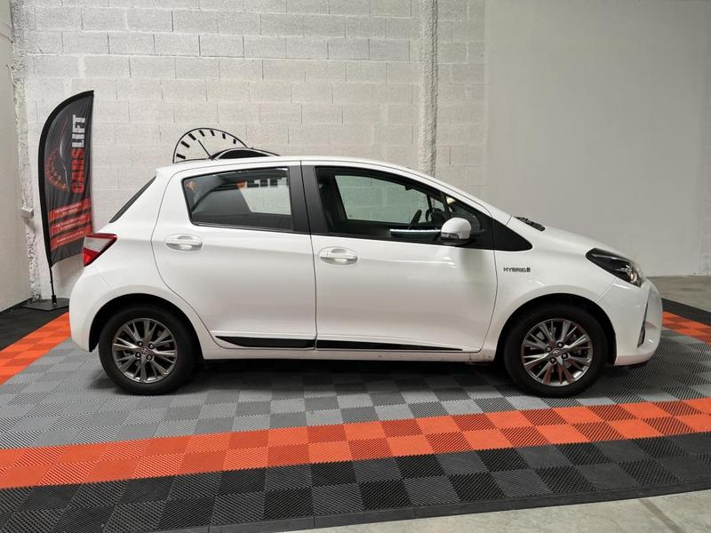 Toyota Yaris III Phase 3 1.5 VVTi Hybrid 100h E-Cvt 75 Ch Dynamic - Garantie Constructeur 05/2025