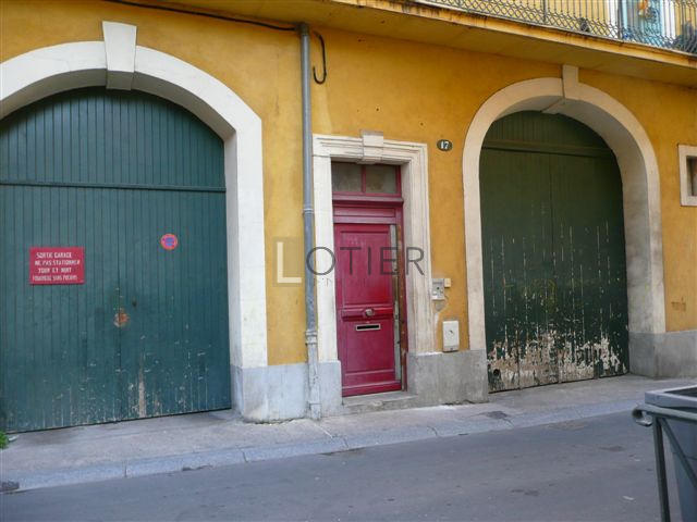 Immeuble - 438 m² - 15 pièces