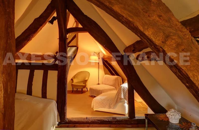 Maison - 96 m² - 7 pièces