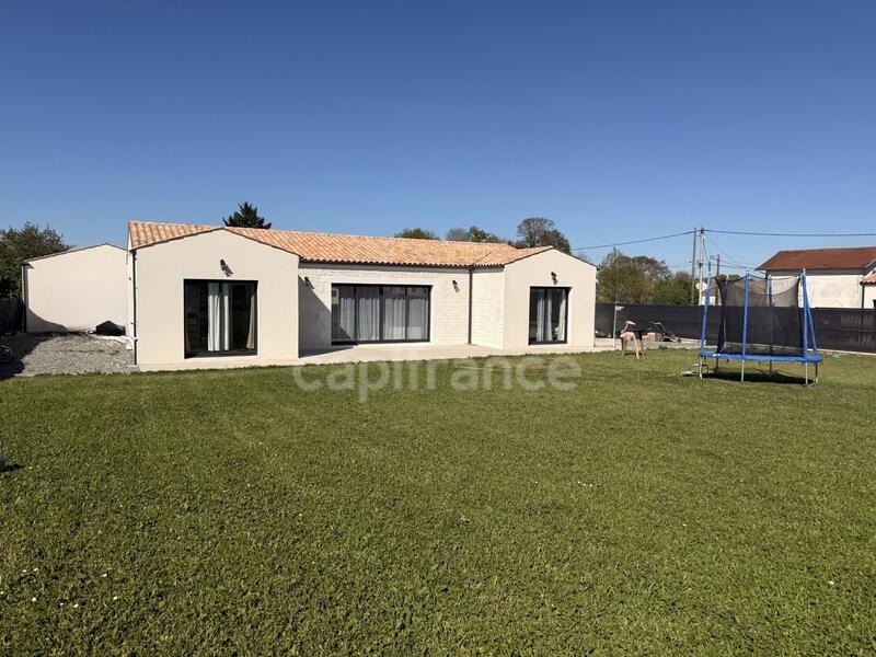 Maison - 123 m² - 5 pièces