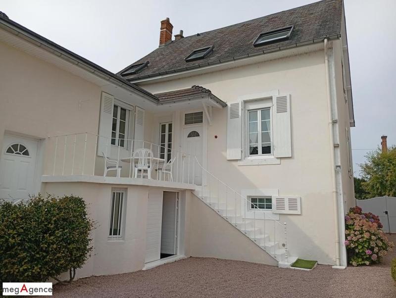 Maison en pierre - 311 m² - 11 pièces