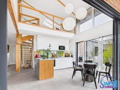 Maison - 122 m² - 4 pièces