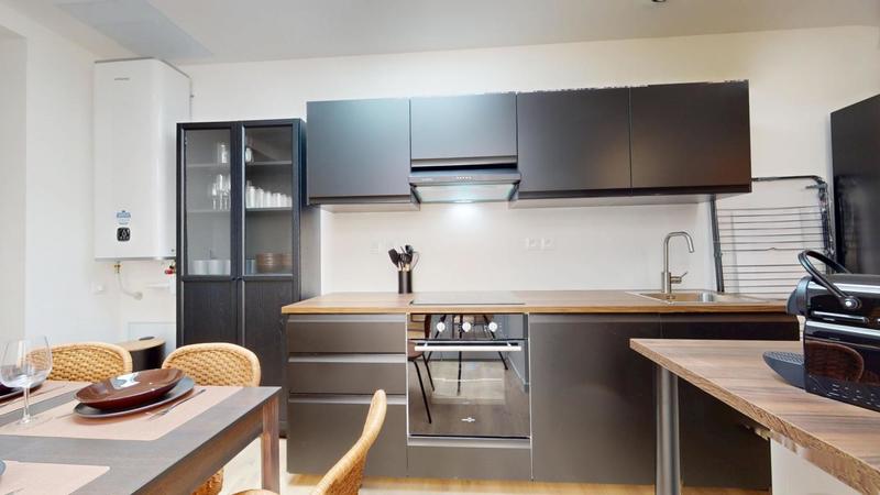 Maison - 90 m² - 6 pièces