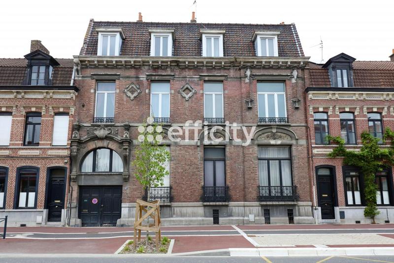 Appartement - 125 m² - 4 pièces