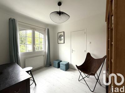 Maison - 170 m² - 9 pièces