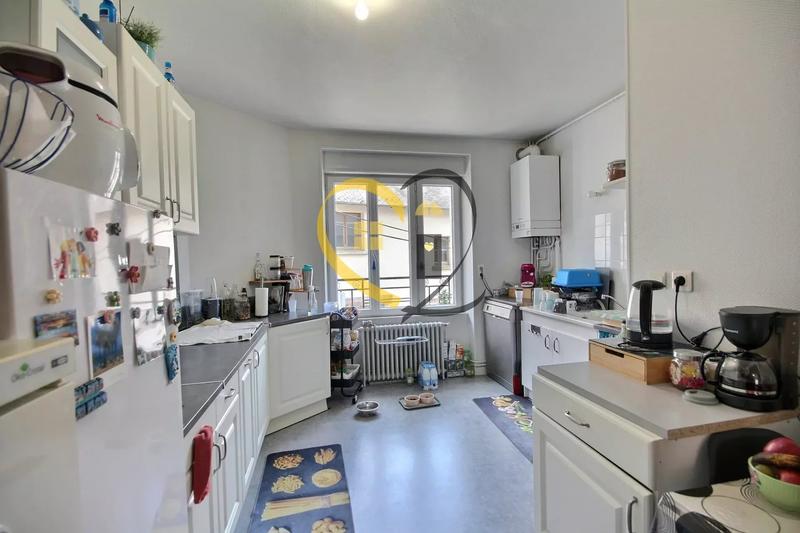 Immeuble mixte - 298 m²