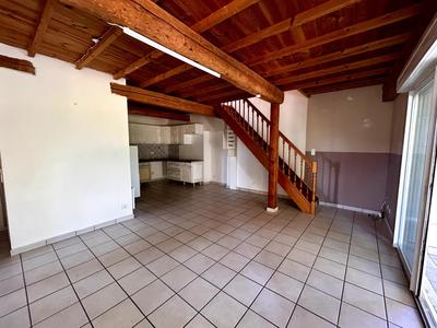 Maison - 195 m² - 10 pièces