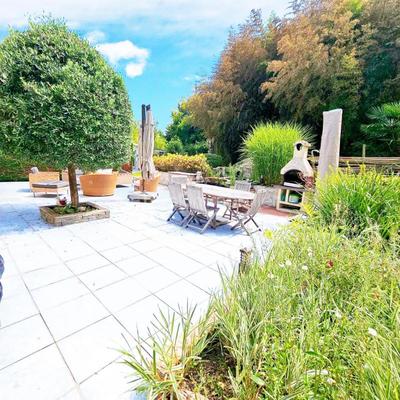 Propriété - 125 m² - 7 pièces