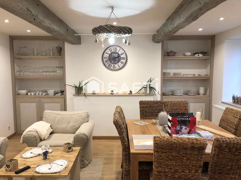 Maison - 231 m² - 10 pièces