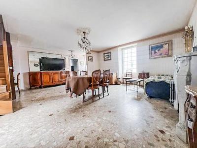 Maison en pierre - 150 m² - 7 pièces