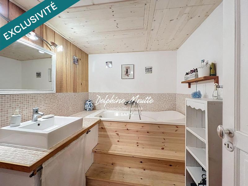 Appartement - 194 m² - 7 pièces