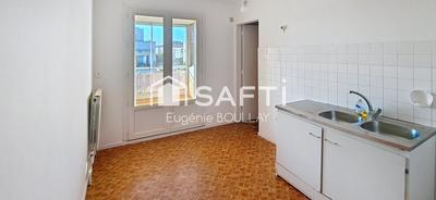 Appartement - 82 m² - 3 pièces