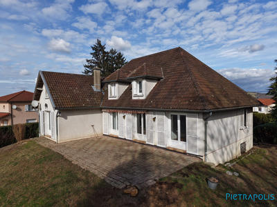 Maison - 175 m² - 6 pièces