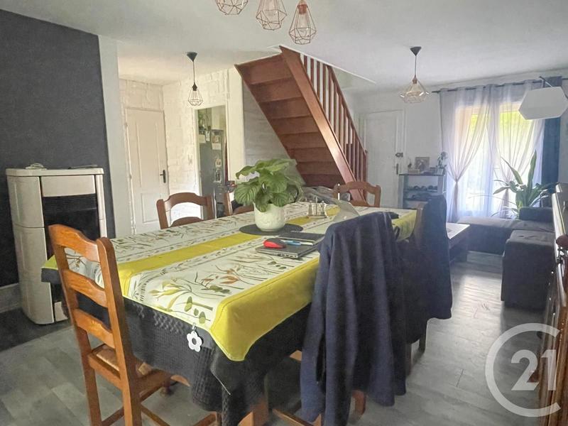 Maison - 139 m² - 6 pièces