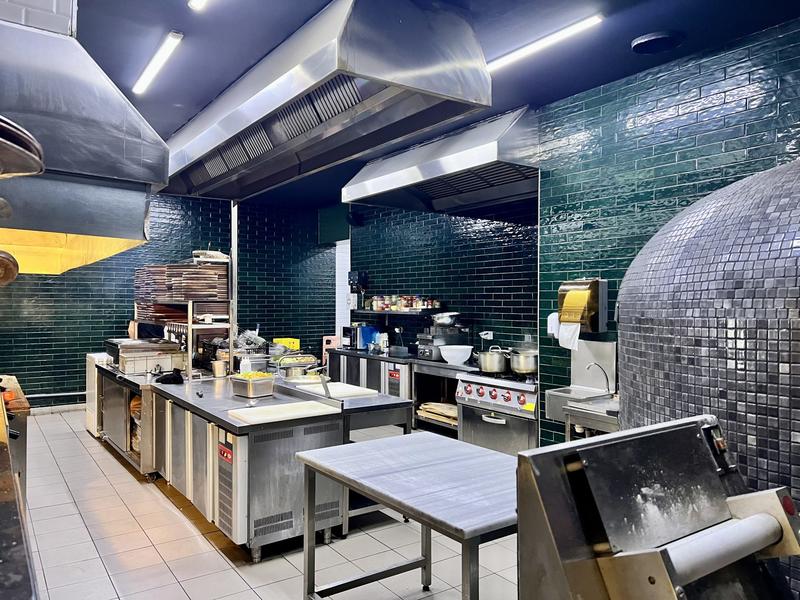 Fonds de commerce - Hôtellerie / Restauration - 400 m²