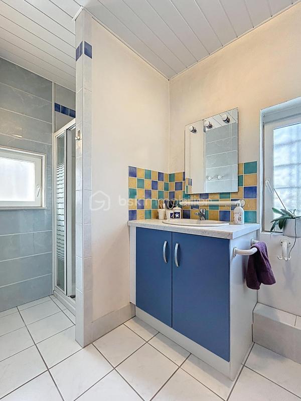 Corps de ferme - 300 m² - 8 pièces