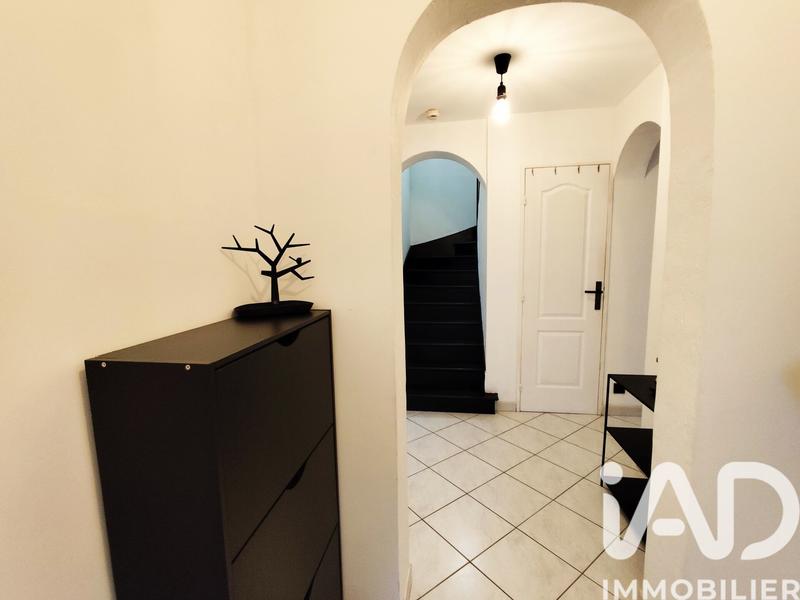 Maison - 111 m² - 6 pièces