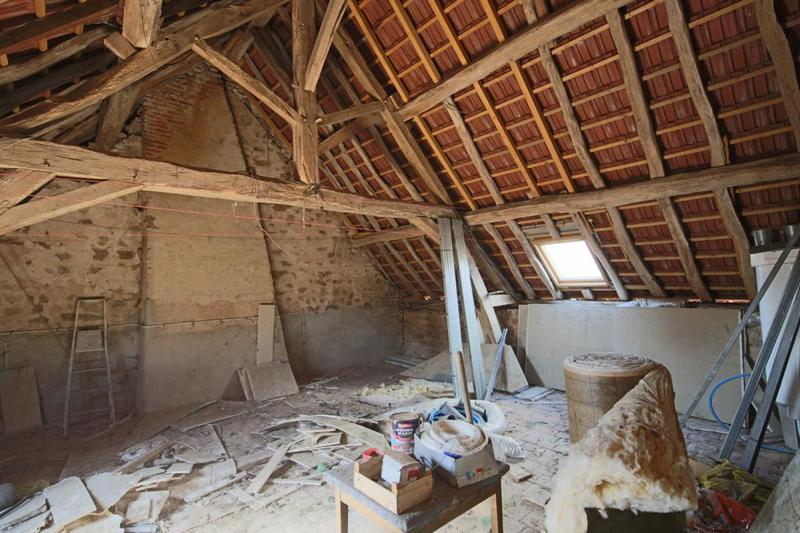 Château - 1 500 m² - 40 pièces