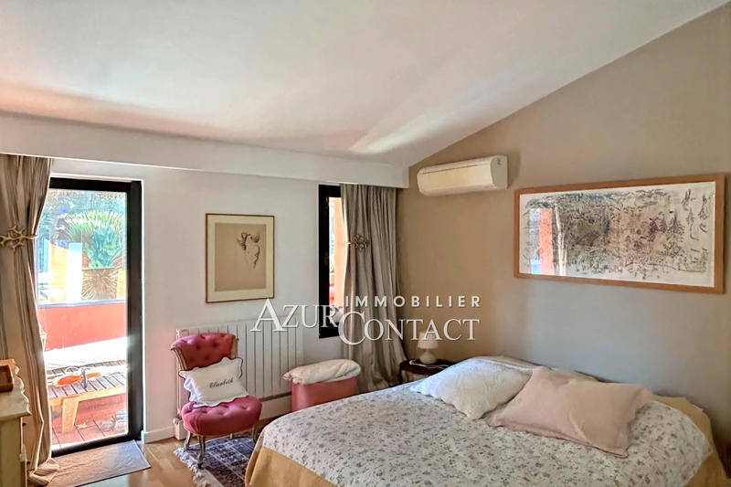 Maison - 205 m² - 4 pièces